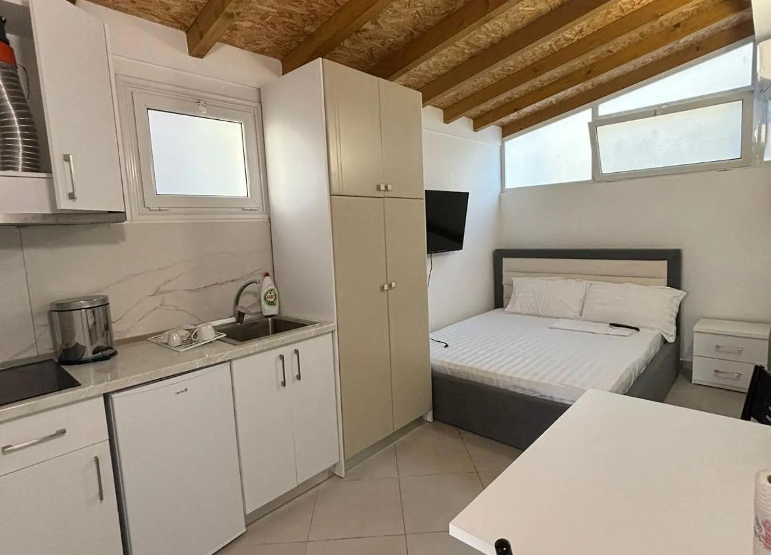 Bleta Appartments Vlore Apartment